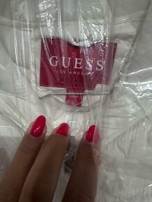 Guess bunda - 2