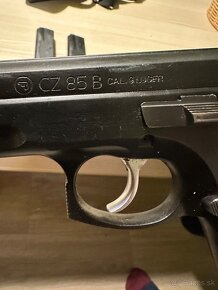 CZ 85 Caliber 9 luger - 2