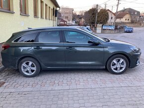 Hyundai i30 kombi 48V Mild Hybrid DCT 1,5 T-GDi 117kW - 2