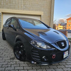 SEAT Leon T Radical 2.0 TFSI - 2