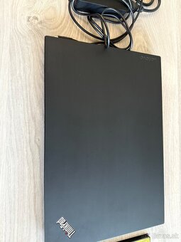 Lenovo ThinkPad P52s - 2