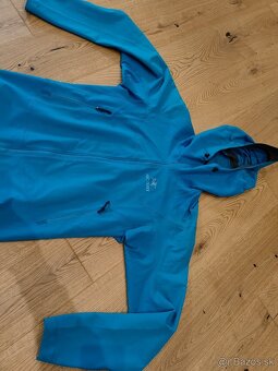 Predám softshell bundu Arcteryx gamma hoody, veľkosť S - 2