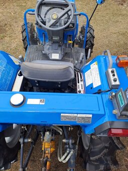 Malotraktor ISEKI TK 25 4x4 + originál rotavator - 2