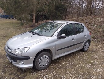 Peugeot 206 1.1i 44Kw - 2