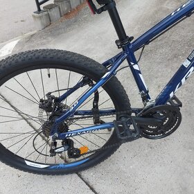 Predám nový horský bicykel Kross Hexagon 14" 3,0 26" kolesa - 2
