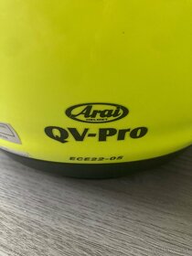 Znizena cena / ARAI QV PRO zanovna - 2