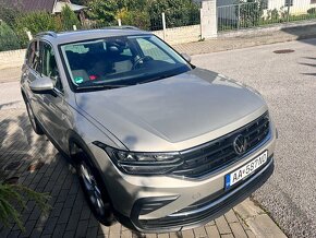 Volkswagen Tiguan 1.5 TSI DSG - 2