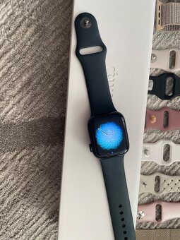 Apple Watch 8 series 41 mm - 2