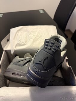 Jordan 4 Wet Cement - 2