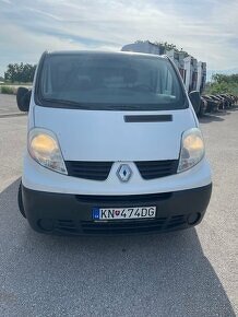 Renault Trafic - 2