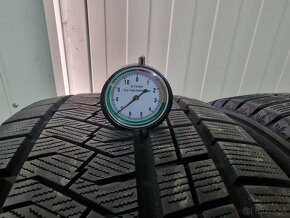 245/40 R20 Triangle Snowlink - 2