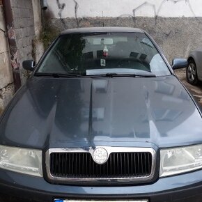 predam Skoda Octavia benzin 1,6 LPG - 2