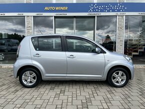 Daihatsu / Toyota Sirion 1.3 Benzín - 2