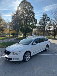 Škoda superb 2.0tdi 103kw automat 4x4 2012 - 2