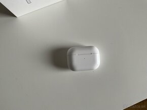 AirPods Pro (1. generácia) - 2