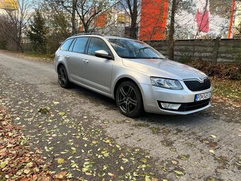 Škoda Octavia Combi 1.6 TDI Elegance - 2