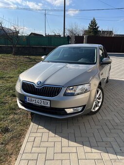 Skoda Octavia TSI 2016 JOY - 2