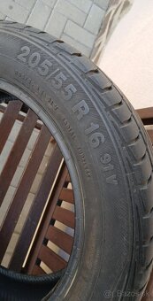 BARUM 205/55 R 16 - 2