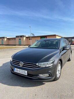 VW Passat B8 r.v2021 2.0 TDI DSG automat 7st,kamera 360 - 2