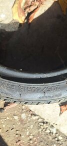 205/40 r16 - 2