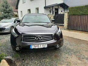 Infiniti QX 70S - 2