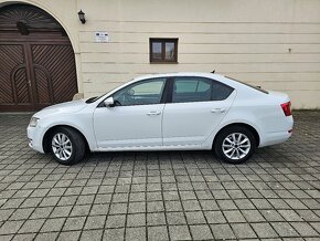 Škoda Octavia 1.6 TDI DSG Business Navi DVD Keyless R16 - 2