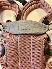 BabyBjorn Harmony dusty pink - 2