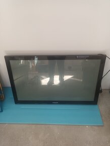 Predám televízor značky Samsung - uhlopriečka 107 cm - 2