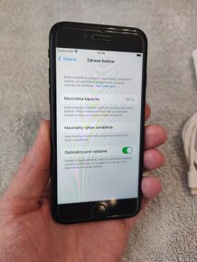 Apple iphone 7 32GB Black - 2