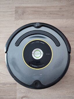 Robotický vysávač iRobot Roomba 651 - 2