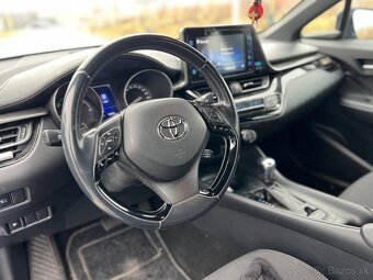 Predám Toyotu Chr 1,8 hybrid - 2