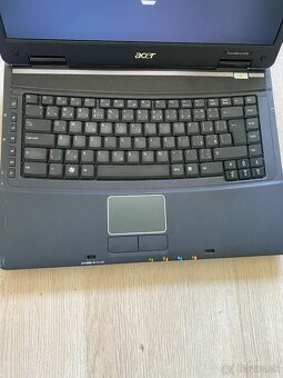 Acer TravelMate 5330 - 2