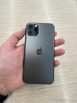 iPhone 11 Pro 64GB - 2