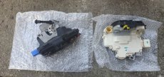 Zamok LP PP dveri Audi A8 - 2