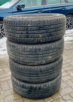 Predám letné pneu Falken 215/60R16 95V - 2