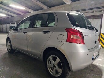 Toyota Yaris 1.0 VVTi KLIMA r.2008 - 2