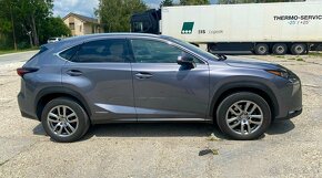 Lexus NX300h - 2