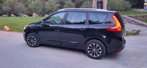 Renault Megane scenic - 2