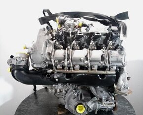 BMW 4.4 V8 300kw - 2