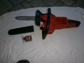 MILWAUKEE M18 FUEL™ Reťazová píla 30 cm - 2