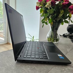 Lenovo ThinkPad T14 Gen 3 -  i5-1235U / 16GB / 1TB - 2