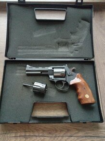 Revolver Holek 341 - 2