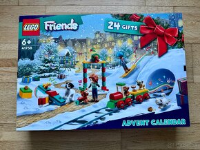 NOVÉ Adventné kalendáre: LEGO Friends, Jurský park, Víly - 2