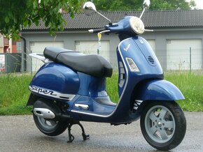 Vespa GT 125  GTS - 2