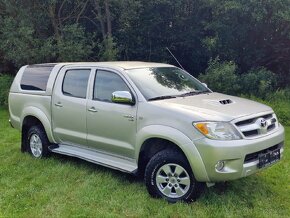 Toyota Hilux 2.5 D-4D 4X4 VEĽMI DOBRÝ STAV - 2