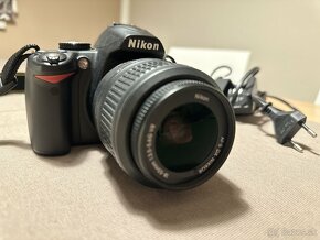 Nikon d3000 - 2