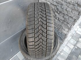 Zimné pneumatiky 205/45R17 Debica 4kusy - 2