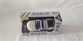 policajné auto - 2