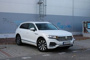 Volkswagen Touareg 2019 3.0 V6 TDI 231k Eleganc 4x4,odp.DPH - 2