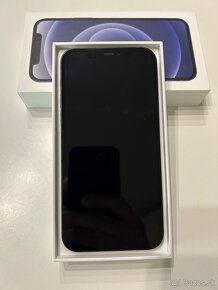 Predám iPhone 12 black 64gb - 2